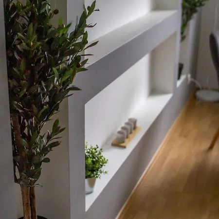 Niine 11 Apartment *