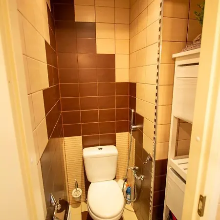 Apartment Niine 11 *